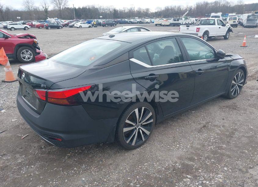 Photo 4 of 2020 Nissan Altima SR FWD (VIN 1N4BL4CV1LC141554)