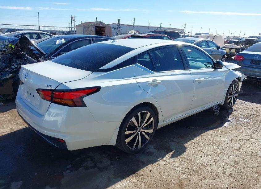 Photo 4 of 2020 Nissan Altima SR FWD (VIN 1N4BL4CV1LC159701)