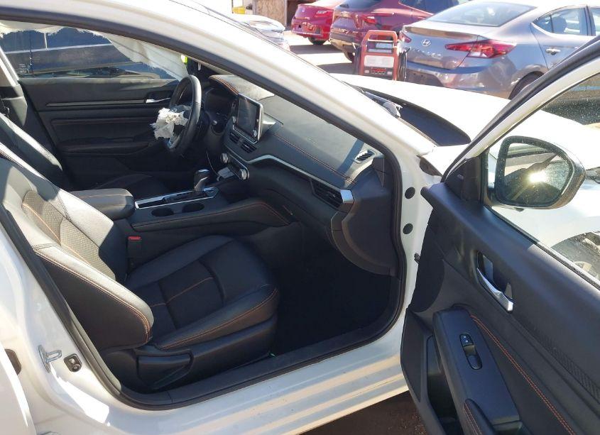 Photo 5 of 2020 Nissan Altima SR FWD (VIN 1N4BL4CV1LC159701)