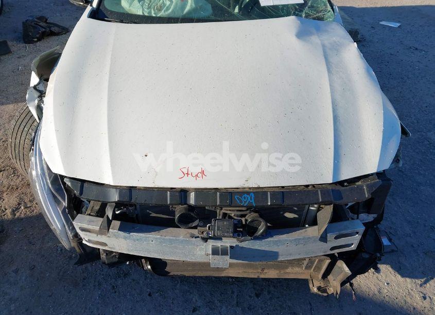 Photo 10 of 2020 Nissan Altima SR FWD (VIN 1N4BL4CV1LC273505)