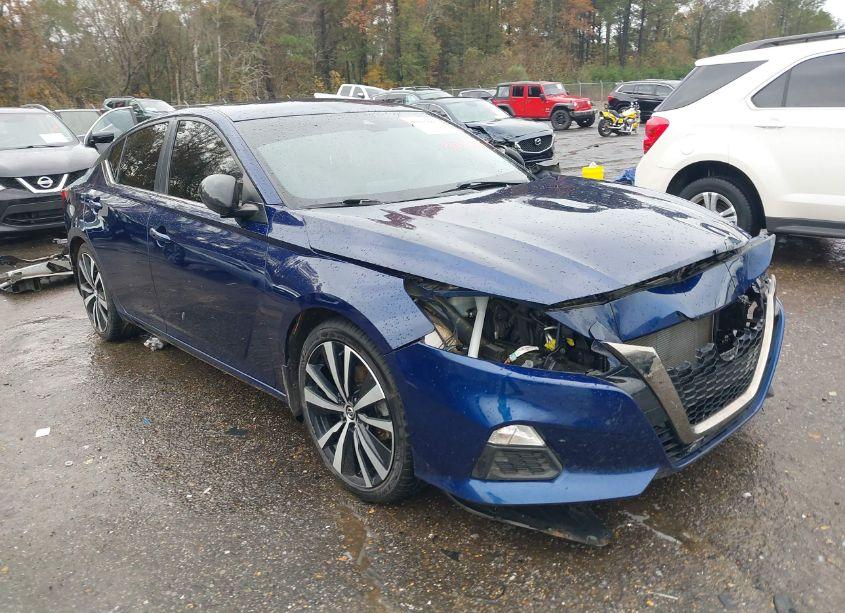 2021 Nissan Altima SR FWD (VIN 1N4BL4CV1MN342361) main photo