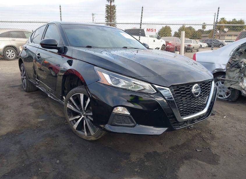 2021 Nissan Altima SR FWD (VIN 1N4BL4CV1MN409864) main photo