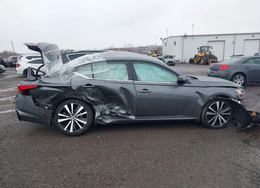 Photo 14 of 2021 Nissan Altima SR FWD (VIN 1N4BL4CV1MN411677)