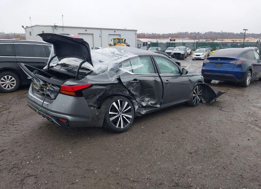 Photo 4 of 2021 Nissan Altima SR FWD (VIN 1N4BL4CV1MN411677)