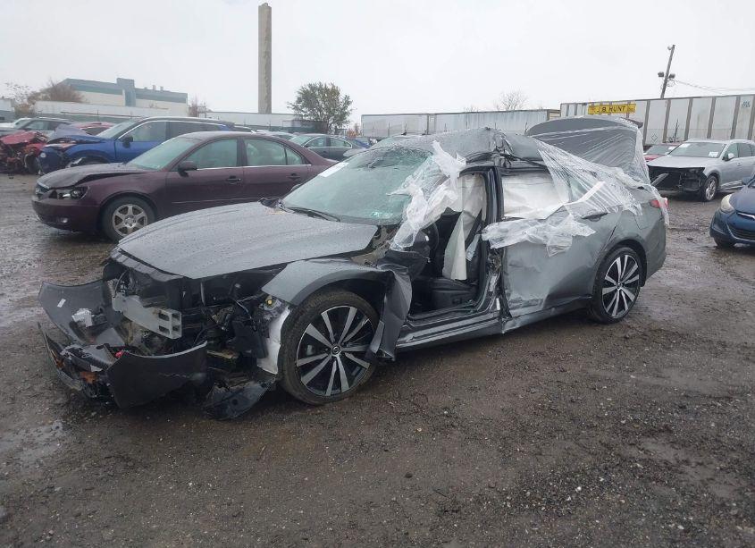 Photo 6 of 2021 Nissan Altima SR FWD (VIN 1N4BL4CV1MN411677)