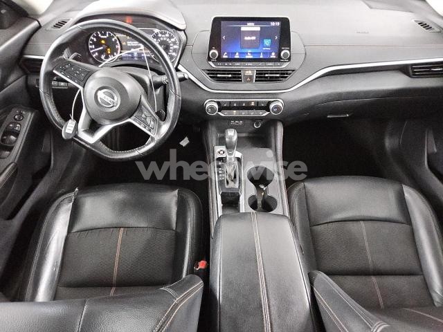 Photo 3 of 2022 NISSAN ALTIMA SR N/A (VIN 1N4BL4CV1NN304940)