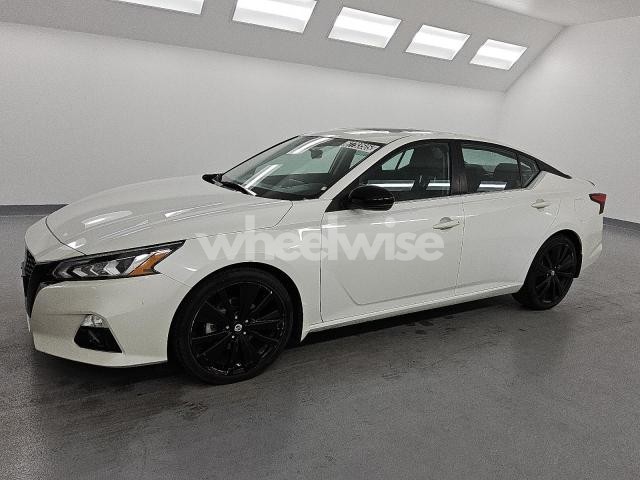 Photo 4 of 2022 NISSAN ALTIMA SR N/A (VIN 1N4BL4CV1NN304940)