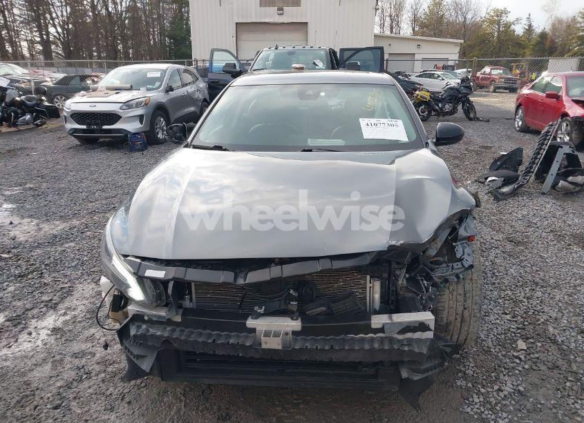 Photo 13 of 2022 Nissan Altima SR FWD (VIN 1N4BL4CV1NN338943)