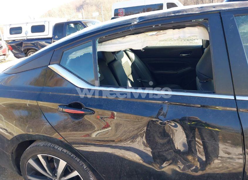 Photo 19 of 2022 Nissan Altima SR FWD (VIN 1N4BL4CV1NN345097)