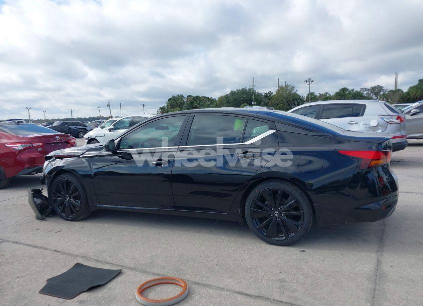 Photo 15 of 2022 Nissan Altima SR FWD (VIN 1N4BL4CV1NN347450)