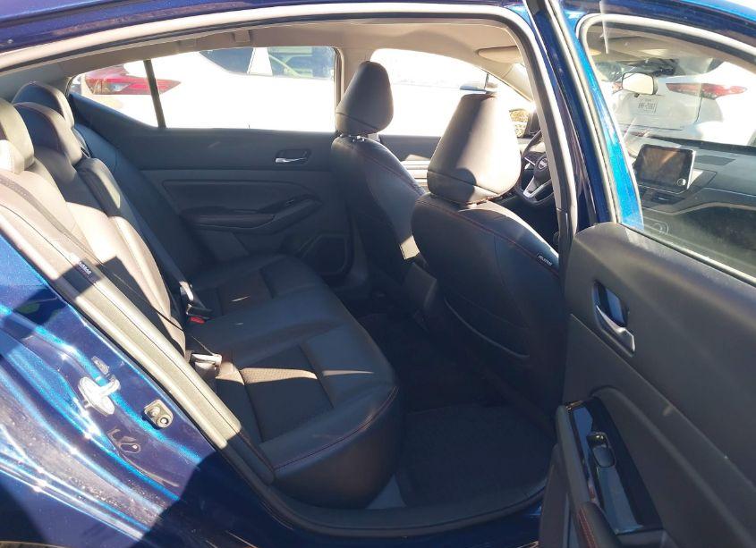 Photo 8 of 2023 Nissan Altima SR FWD (VIN 1N4BL4CV1PN339898)