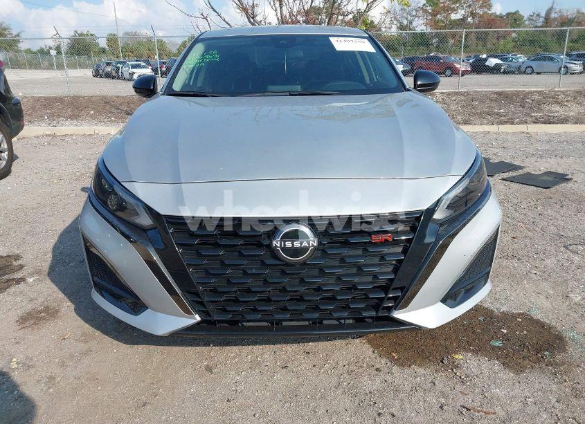 Photo 12 of 2023 Nissan Altima SR FWD (VIN 1N4BL4CV1PN341960)