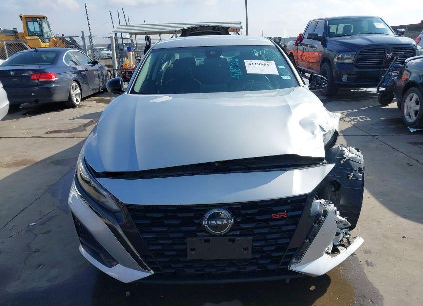 Photo 12 of 2023 Nissan Altima SR FWD (VIN 1N4BL4CV1PN370486)