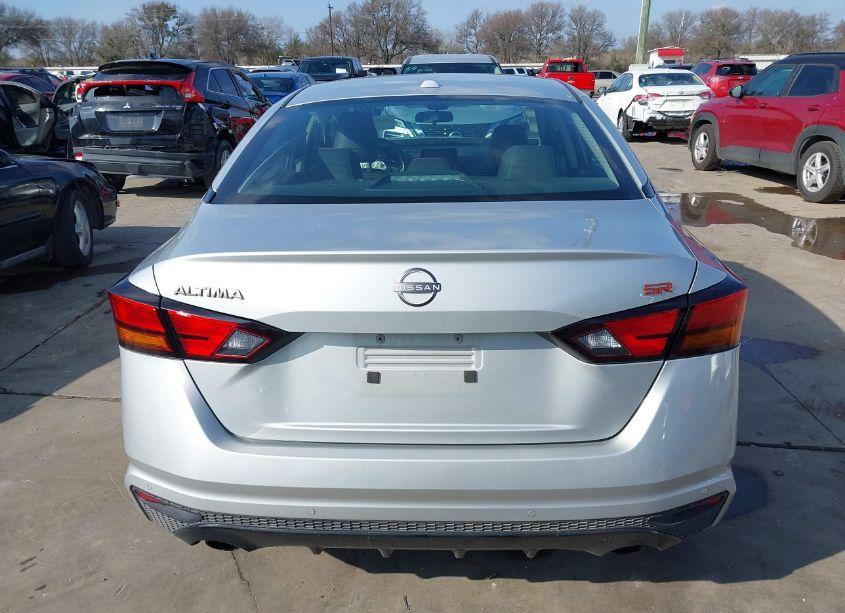 Photo 16 of 2023 Nissan Altima SR FWD (VIN 1N4BL4CV1PN370486)