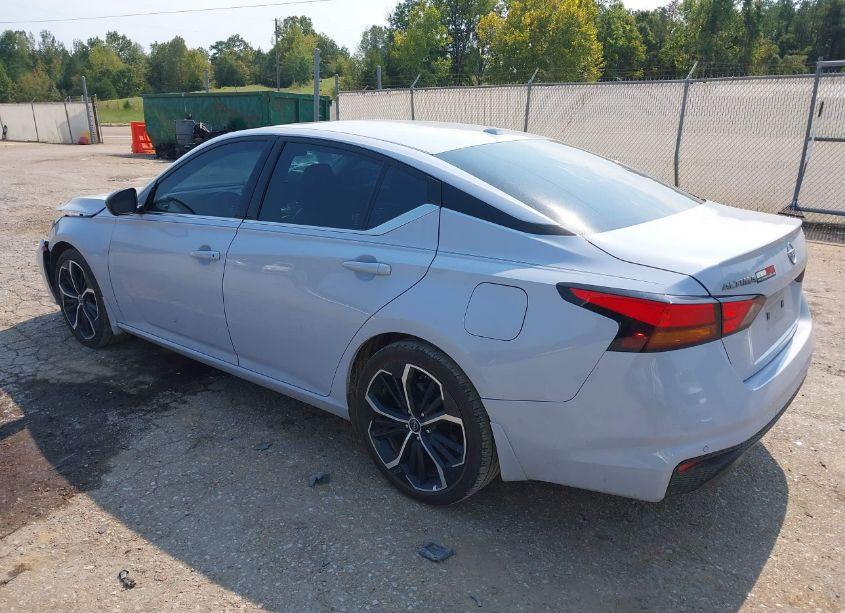 Photo 3 of 2024 Nissan Altima SR FWD (VIN 1N4BL4CV1RN308542)