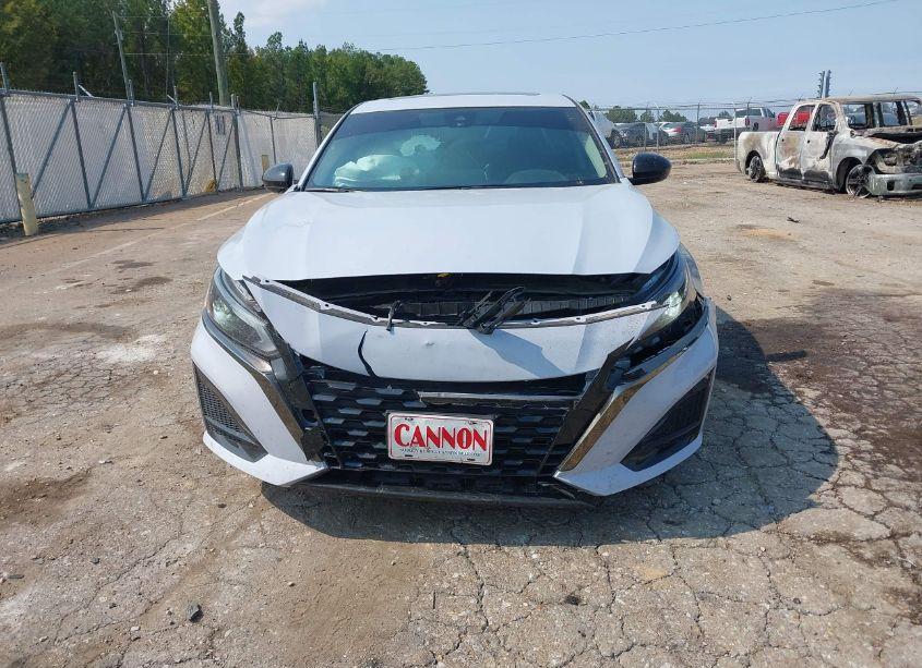 Photo 6 of 2024 Nissan Altima SR FWD (VIN 1N4BL4CV1RN308542)