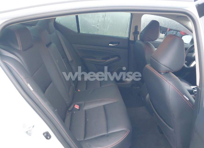 Photo 8 of 2024 Nissan Altima SR FWD (VIN 1N4BL4CV1RN320660)