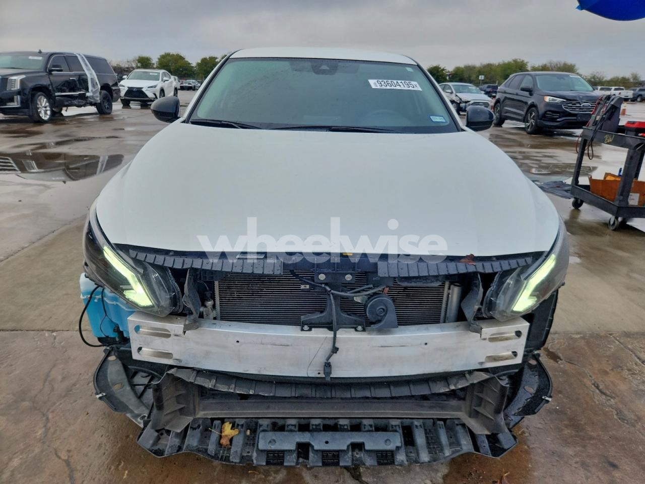 Photo 5 of 2024 NISSAN ALTIMA SR (VIN 1N4BL4CV1RN355893)