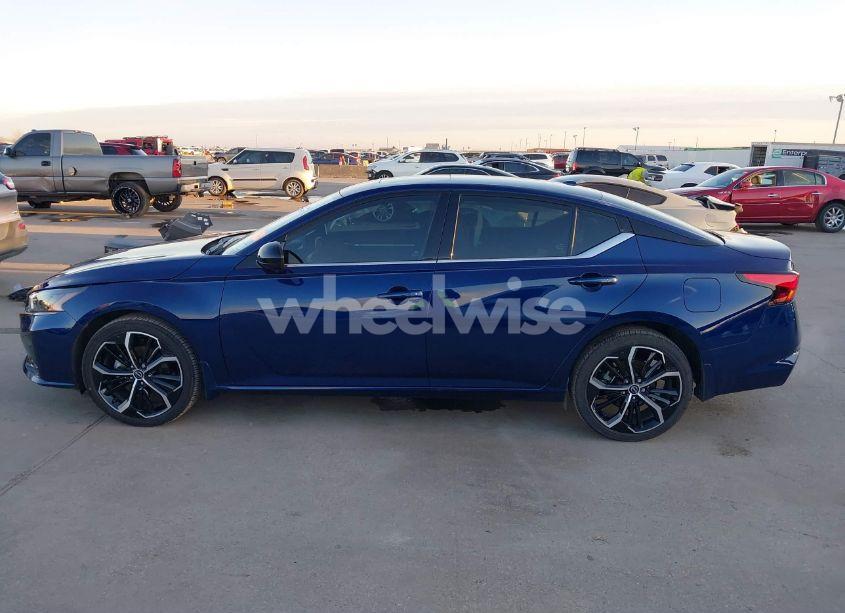 Photo 14 of 2024 Nissan Altima SR FWD (VIN 1N4BL4CV1RN372533)