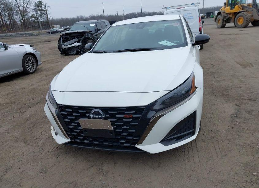 Photo 12 of 2024 Nissan Altima SR FWD (VIN 1N4BL4CV1RN374301)