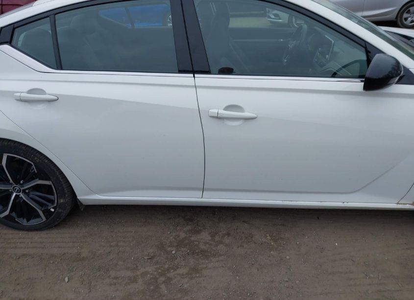 Photo 13 of 2024 Nissan Altima SR FWD (VIN 1N4BL4CV1RN374301)