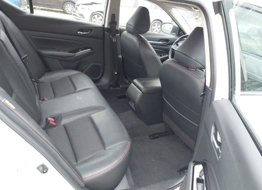 Photo 8 of 2024 Nissan Altima SR FWD (VIN 1N4BL4CV1RN374301)