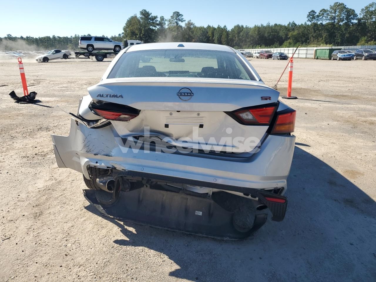 Photo 6 of 2024 NISSAN ALTIMA SR (VIN 1N4BL4CV1RN380924)