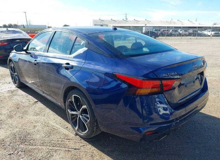 Photo 3 of 2024 Nissan Altima SR FWD (VIN 1N4BL4CV1RN383418)