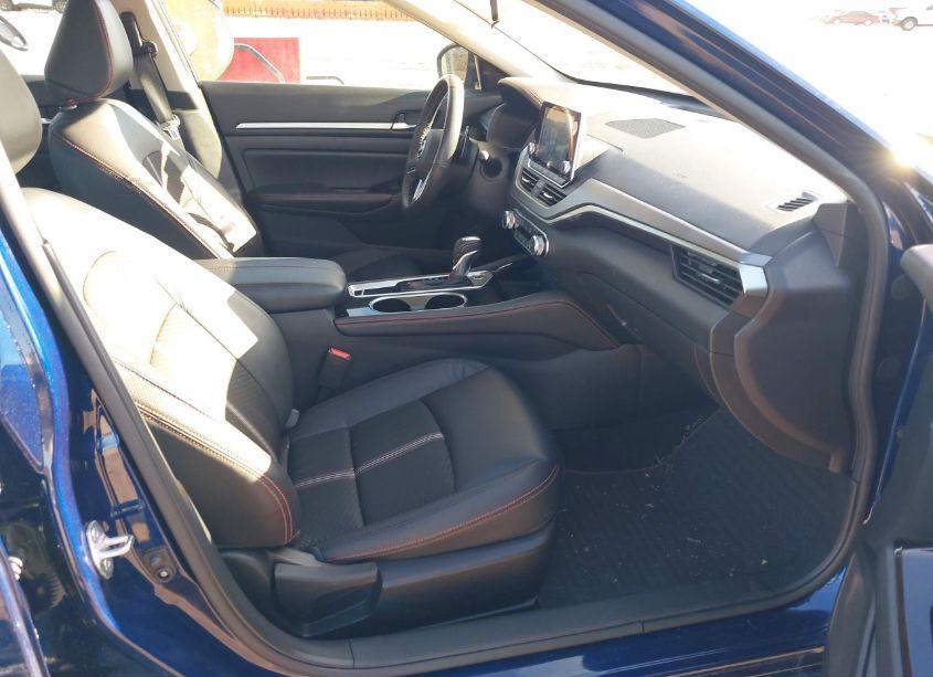 Photo 5 of 2024 Nissan Altima SR FWD (VIN 1N4BL4CV1RN383418)