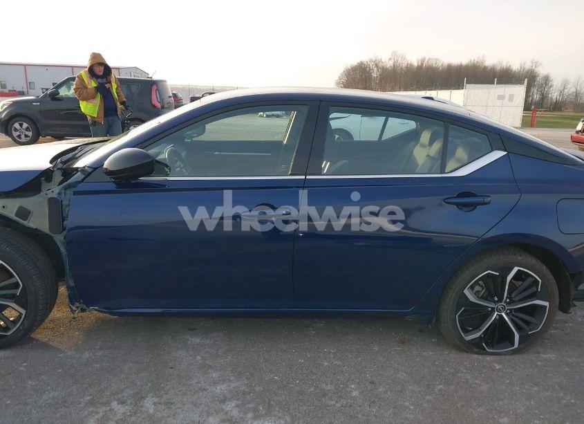 Photo 15 of 2024 Nissan Altima SR FWD (VIN 1N4BL4CV1RN399876)