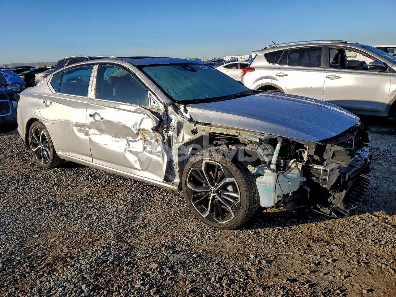 Photo 4 of 2024 NISSAN ALTIMA SR (VIN 1N4BL4CV1RN407037)