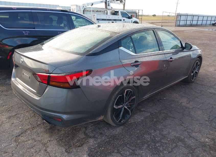 Photo 4 of 2025 Nissan Altima SR FWD (VIN 1N4BL4CV1SN311835)