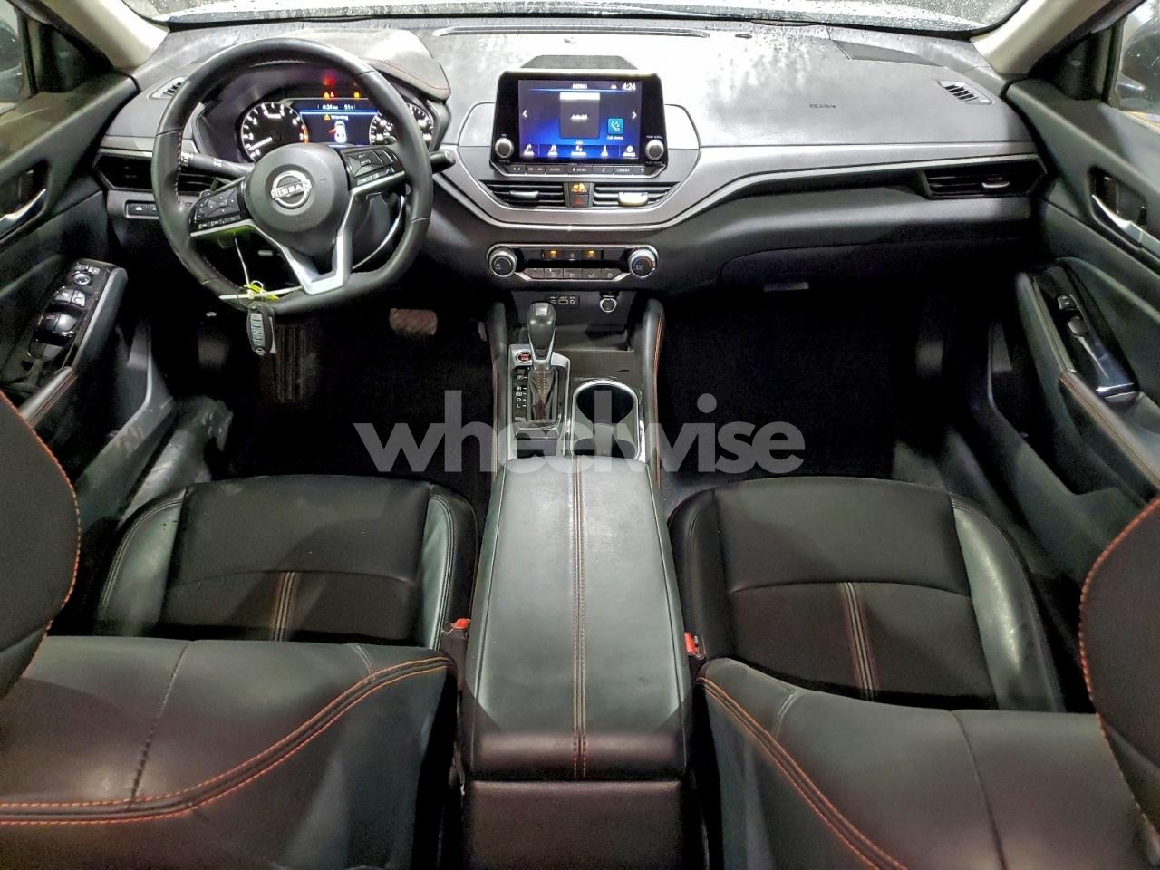 Photo 8 of 2025 NISSAN ALTIMA SR N/A (VIN 1N4BL4CV1SN360632)