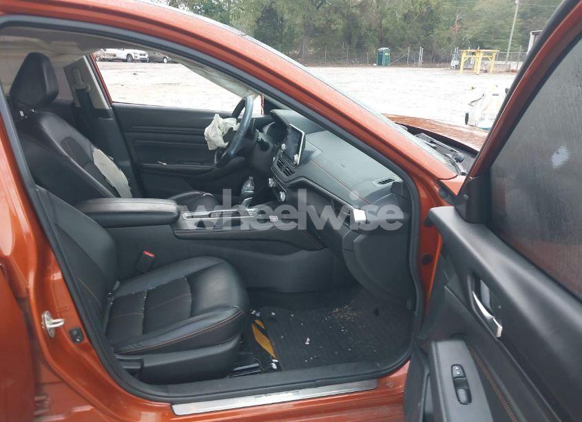 Photo 5 of 2019 Nissan Altima 2.5 SR (VIN 1N4BL4CV2KC112563)