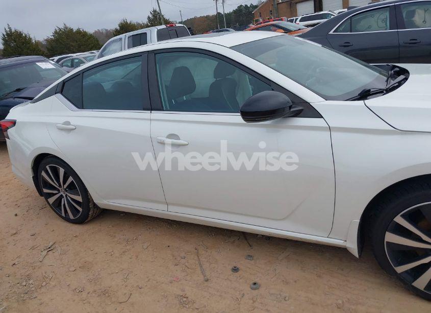 Photo 13 of 2019 Nissan Altima 2.5 SR (VIN 1N4BL4CV2KC131551)