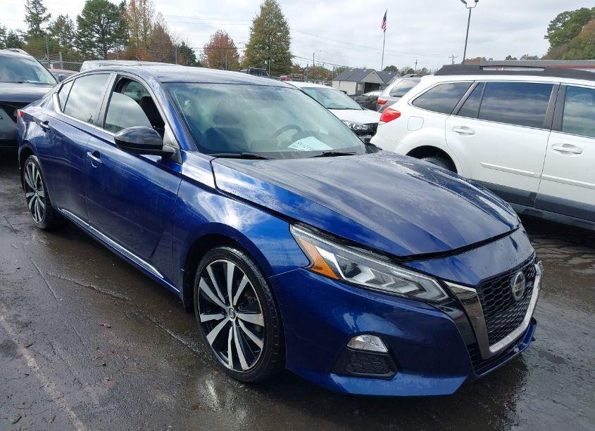 2019 Nissan Altima 2.5 SR (VIN 1N4BL4CV2KC143361) main photo