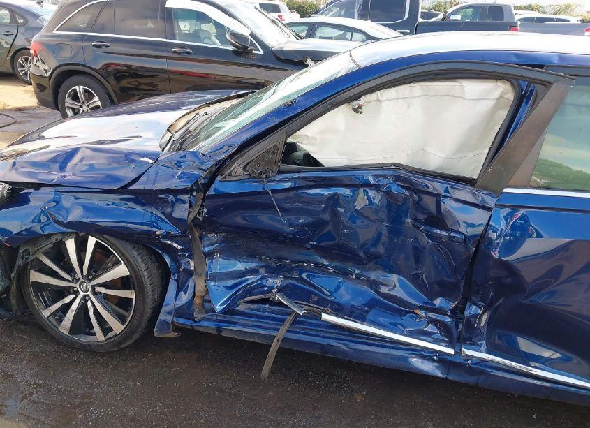 Photo 6 of 2019 Nissan Altima 2.5 SR (VIN 1N4BL4CV2KC143361)