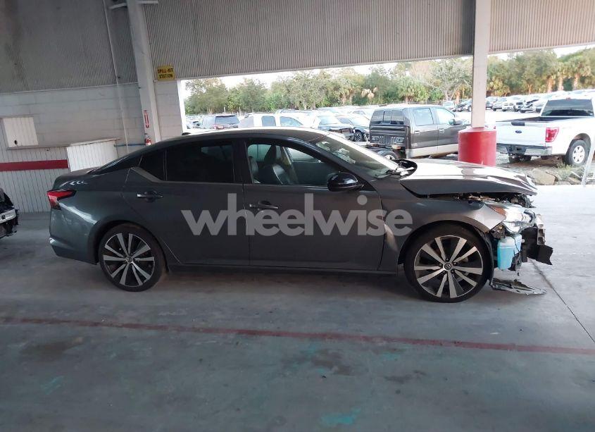 Photo 14 of 2019 Nissan Altima 2.5 SR (VIN 1N4BL4CV2KC157163)