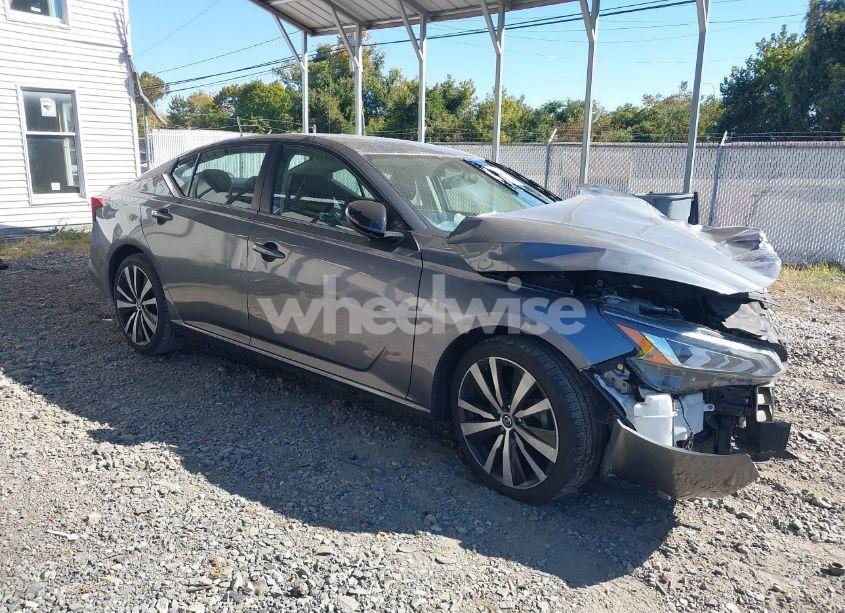 2019 Nissan Altima 2.5 SR (VIN 1N4BL4CV2KC179972) main photo