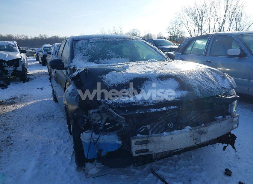 2019 Nissan Altima 2.5 SR (VIN 1N4BL4CV2KC183553) main photo