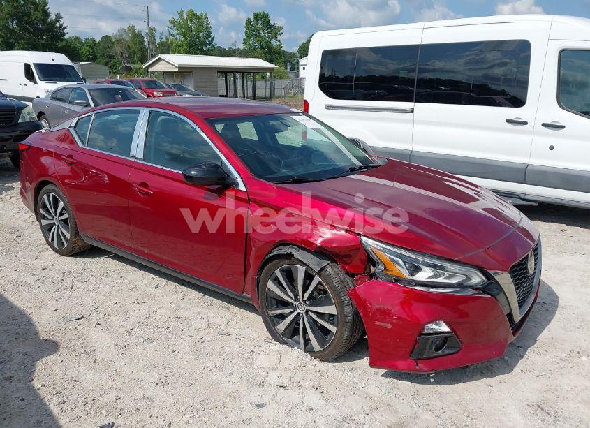 2019 Nissan Altima 2.5 SR (VIN 1N4BL4CV2KC185142) main photo