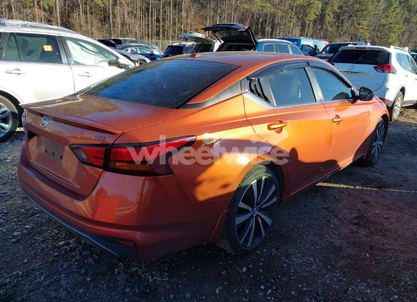 Photo 4 of 2019 Nissan Altima 2.5 SR (VIN 1N4BL4CV2KC212226)