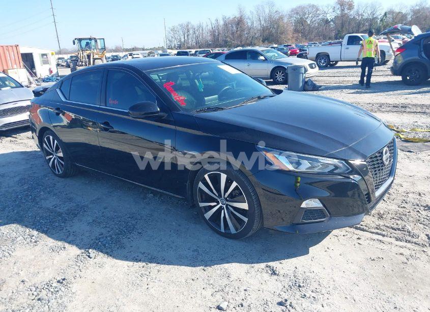 2019 Nissan Altima 2.5 SR (VIN 1N4BL4CV2KC219113) main photo