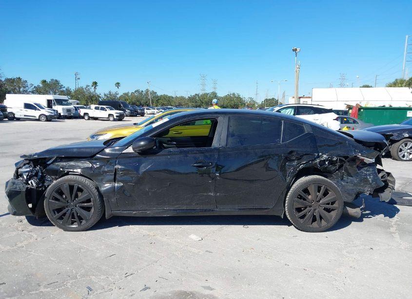 Photo 14 of 2019 Nissan Altima 2.5 SR (VIN 1N4BL4CV2KC247669)