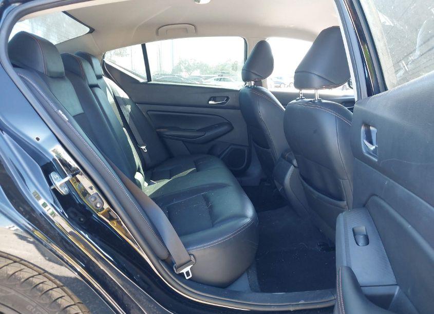 Photo 8 of 2019 Nissan Altima 2.5 SR (VIN 1N4BL4CV2KC247669)