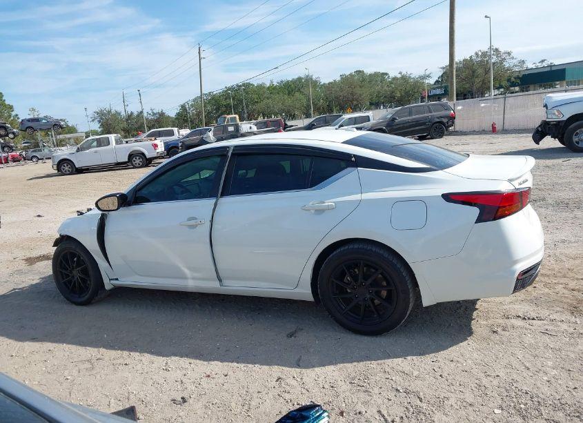 Photo 14 of 2019 Nissan Altima 2.5 SR (VIN 1N4BL4CV2KN307079)