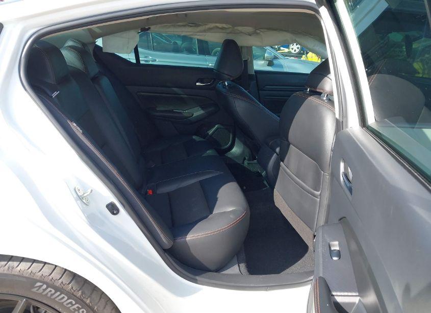 Photo 8 of 2019 Nissan Altima 2.5 SR (VIN 1N4BL4CV2KN307079)