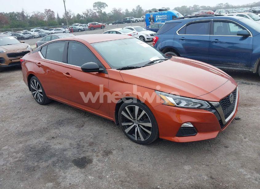 2019 Nissan Altima 2.5 SR (VIN 1N4BL4CV2KN308295) main photo