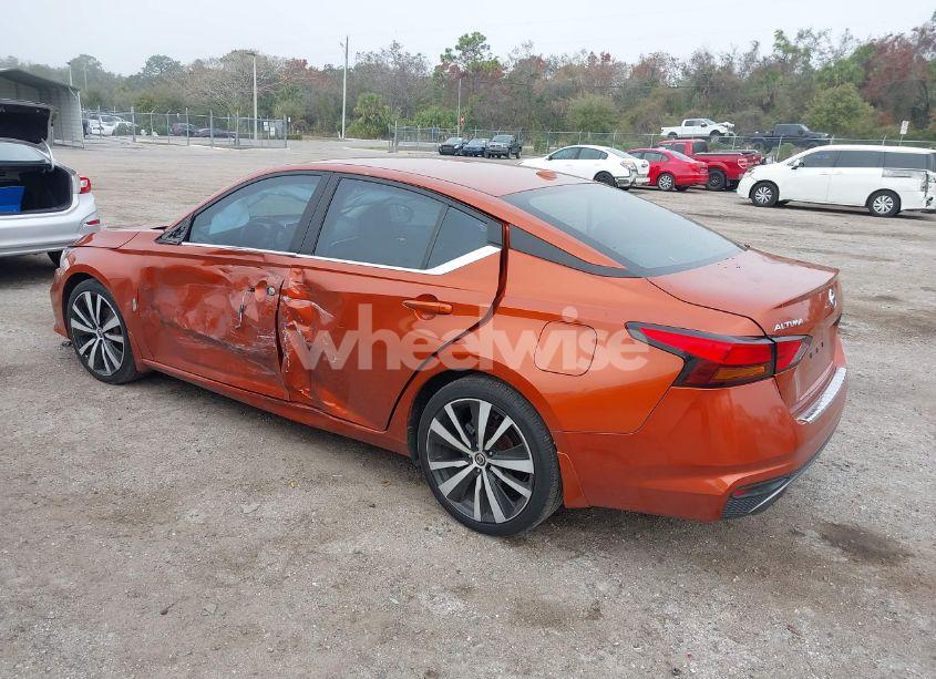 Photo 3 of 2019 Nissan Altima 2.5 SR (VIN 1N4BL4CV2KN308295)