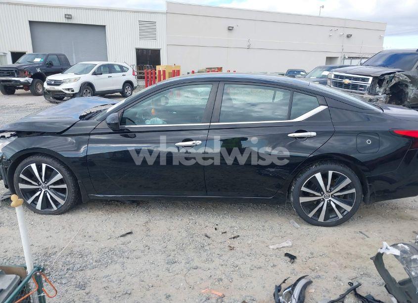 Photo 15 of 2020 Nissan Altima SR FWD (VIN 1N4BL4CV2LC172859)